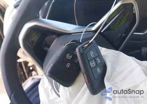 2022 Volkswagen Tiguan 2.0T Se R-Line Black from USA, damaged, VIN 3VV8B7AX7NM003825